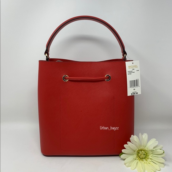 Michael Kors Suri Large Bucket Messenger - Picture 6 of 9